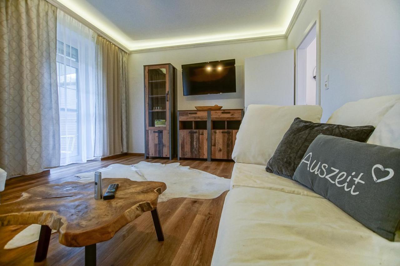 Auszeit Steiraland 6 Mit Ueberdachter Terasse Schoenen Garten Und Kostenlosen Parkplatz Apartment *